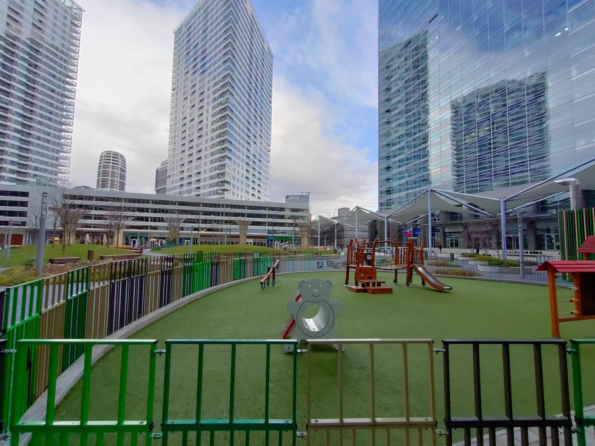 Sag Panorama View 2 Rooms Free Parking Free Wifi ブラチスラヴァ エクステリア 写真